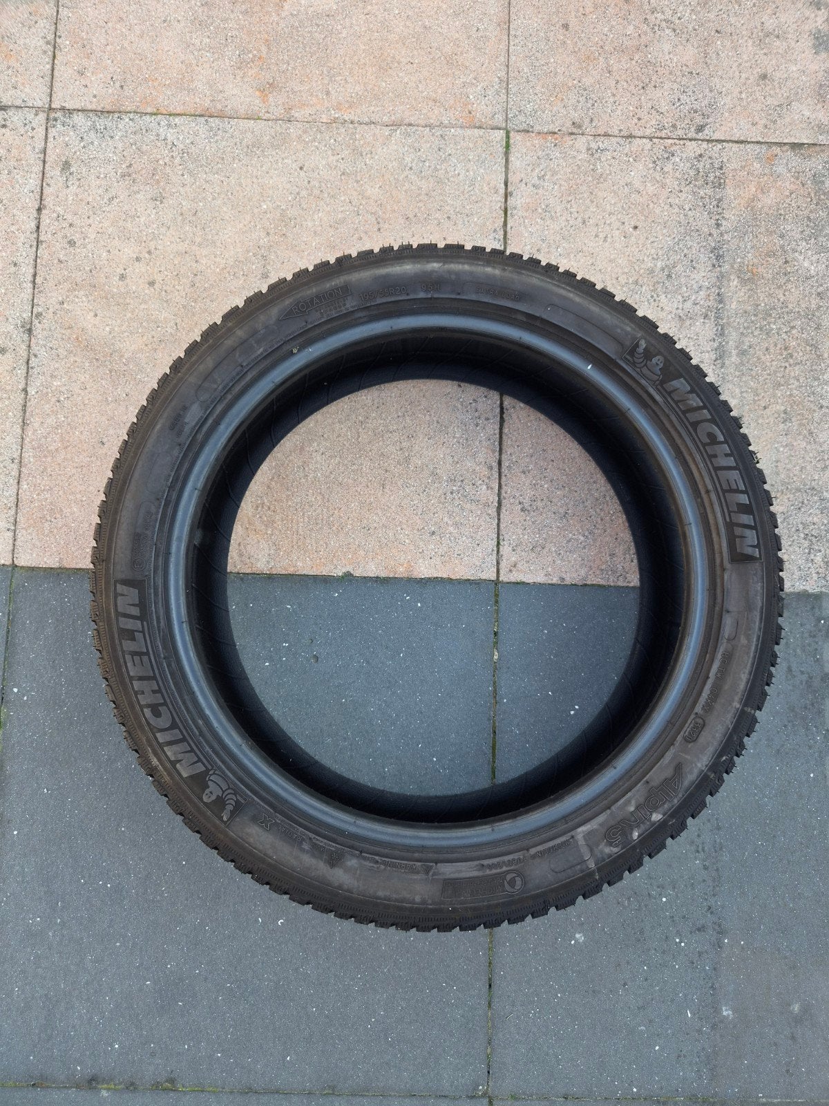 Goede Michelin winterbanden 195/55R20 - 2x 7mm, 2x 5mm profi, Auto-onderdelen, Ophalen, Gebruikt, Winterbanden, Band(en)