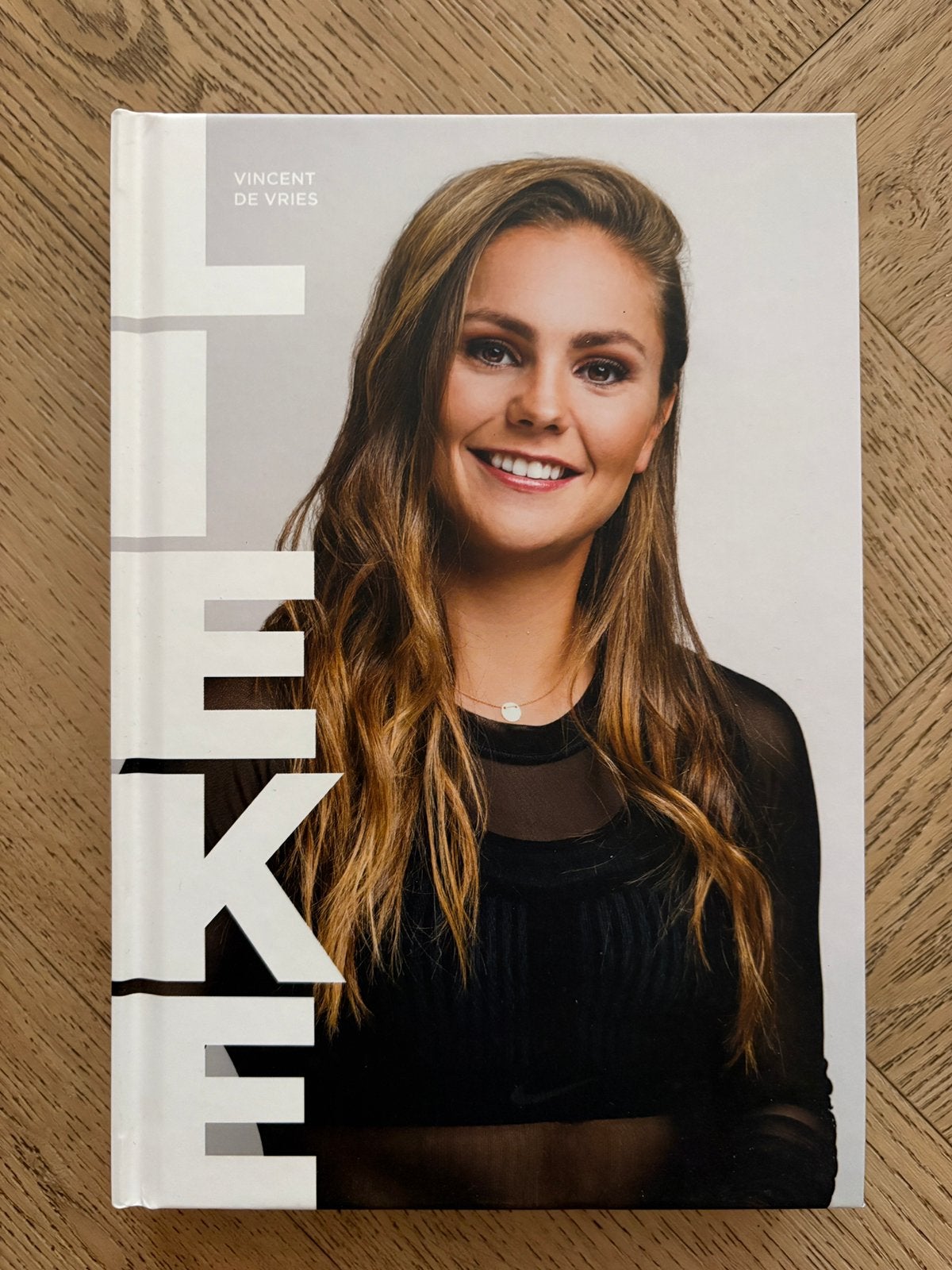 Boek Lieke Martens - Lieke, Lieke Martens; Vincent de Vries, Ophalen of Verzenden, Zo goed als nieuw, Sport