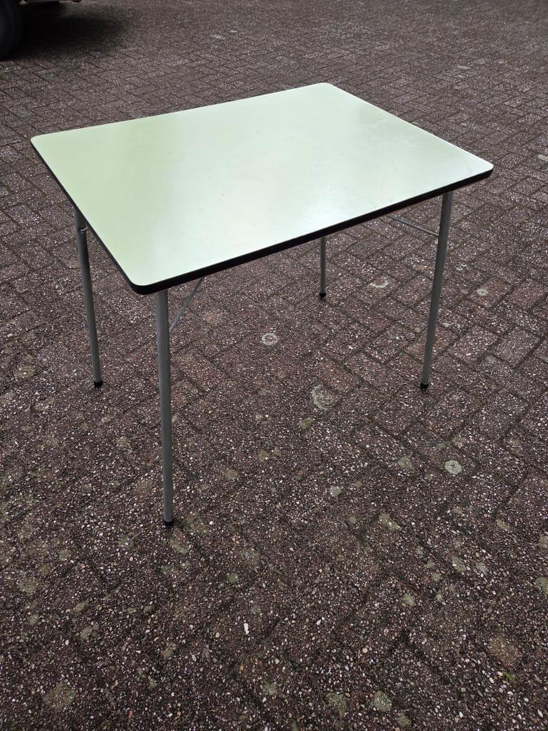 Retro camping tafel jaren 70 verzenden mogelijk, Ophalen of Verzenden, Campingtafel