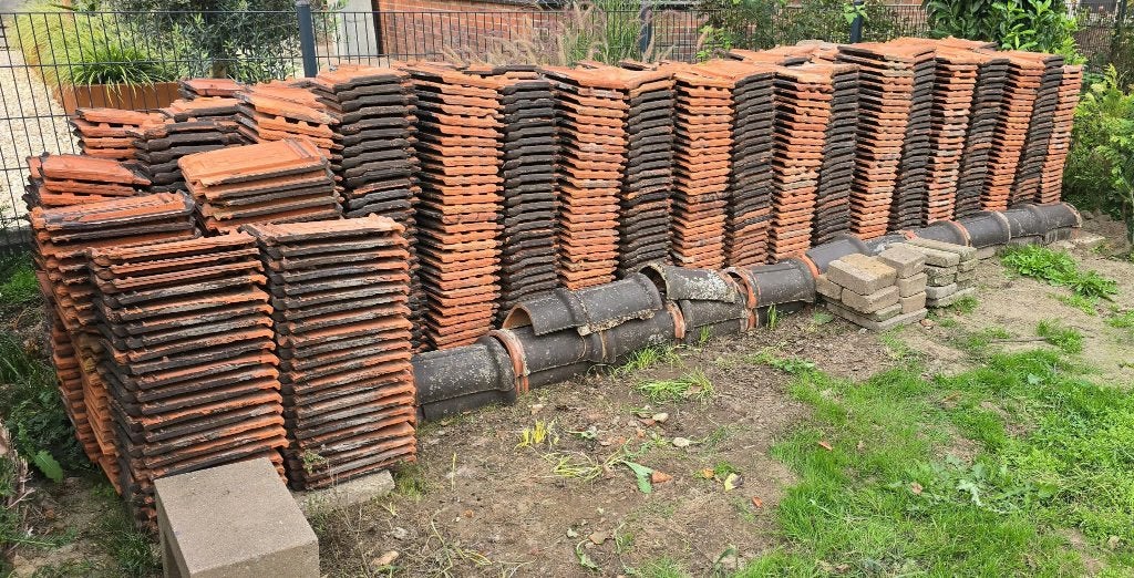 Gratis ophalen. Ca. 1100 (58m2) oud Hollandse dakpannen, Doe-het-zelf en Verbouw, Ophalen, Gebruikt, 15 m² of meer, Dakpannen