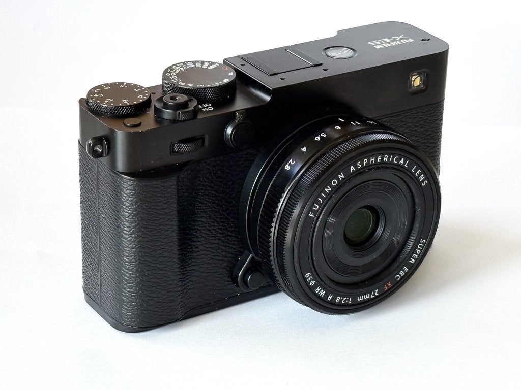 Fujifilm X-E5 Body Black + Fujifilm XF 27mm F2.8 R WR, Ophalen of Verzenden, Zo goed als nieuw, 40 megapixels, Geen optische zoom