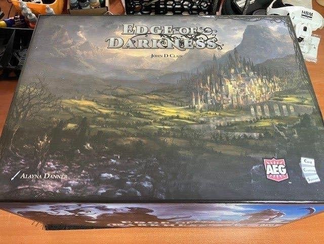Edge of Darkness, Een of twee spelers, Ophalen, Zo goed als nieuw, AEG