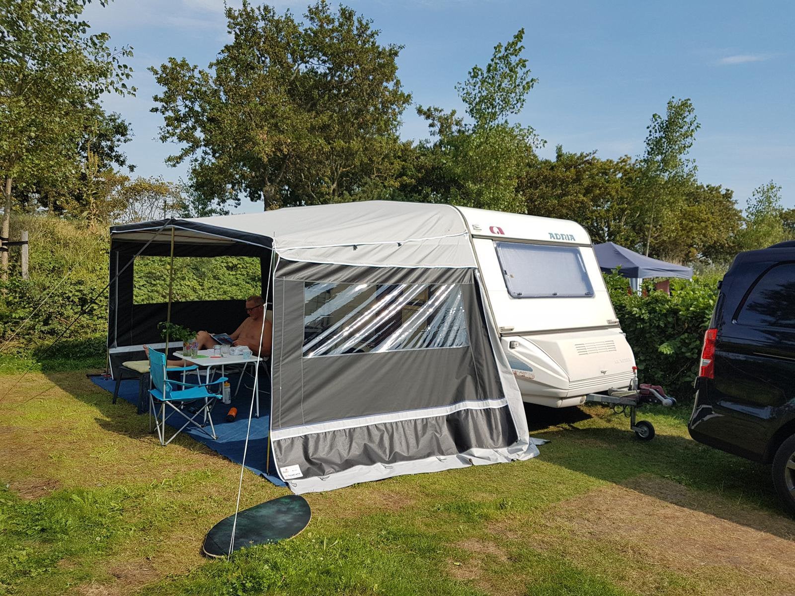 Adria Caravan - 4158 TD, Caravans en Kamperen, Caravans, Vast bed, Standaardzit, Particulier, Adria