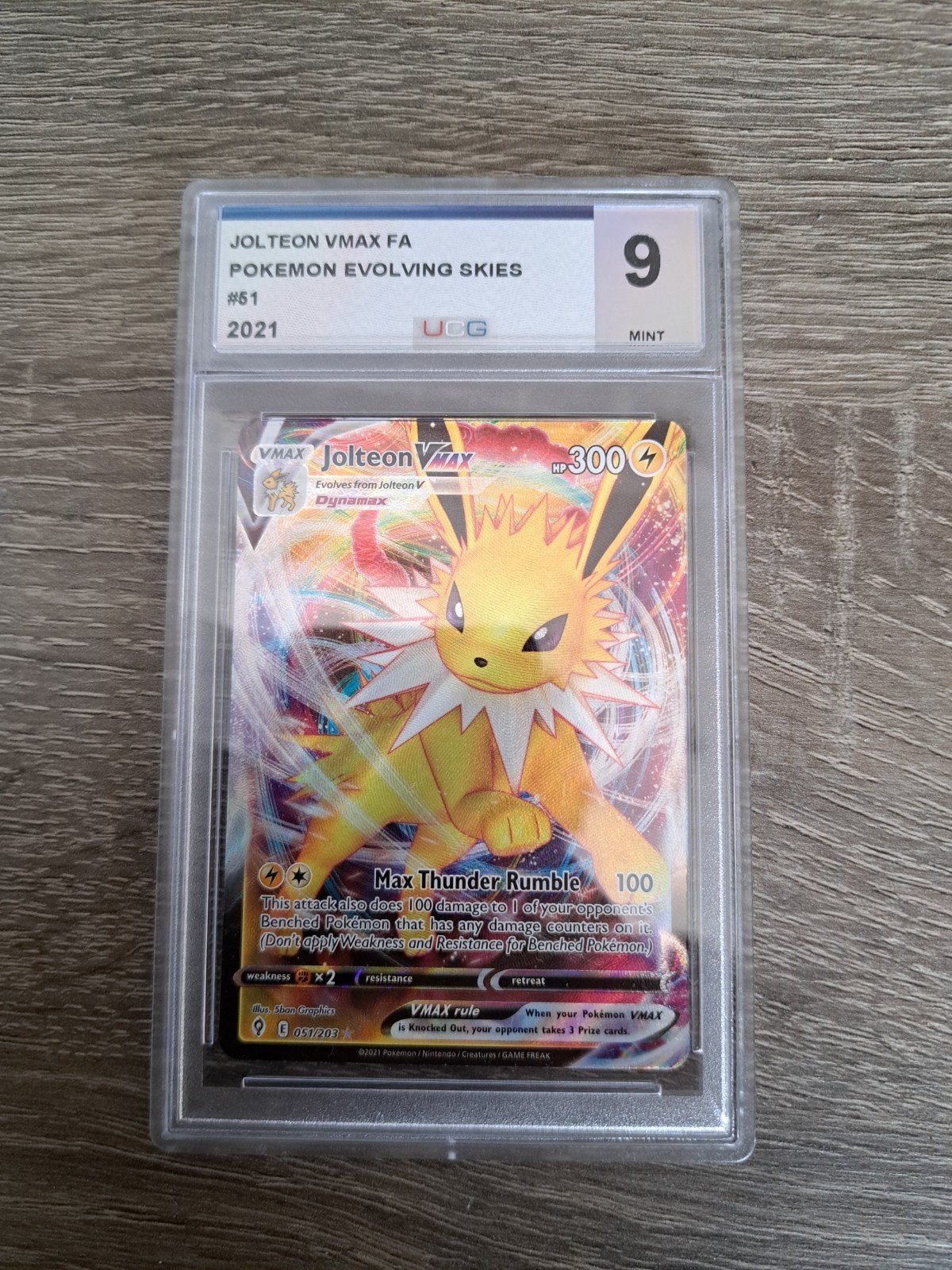 Jolteon VMAX FA Pokémon Evolving Skies UCG 9 MINT, Hobby en Vrije tijd, Ophalen of Verzenden, Zo goed als nieuw, Losse kaart