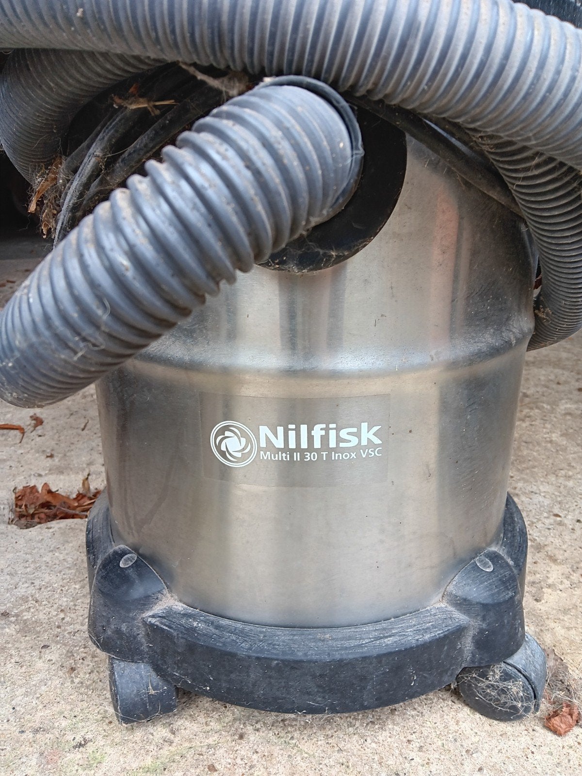 Nilfisk Multi II 30 T Inox VSC bouwstofzuiger, Ophalen, Gebruikt, Waterstofzuiger