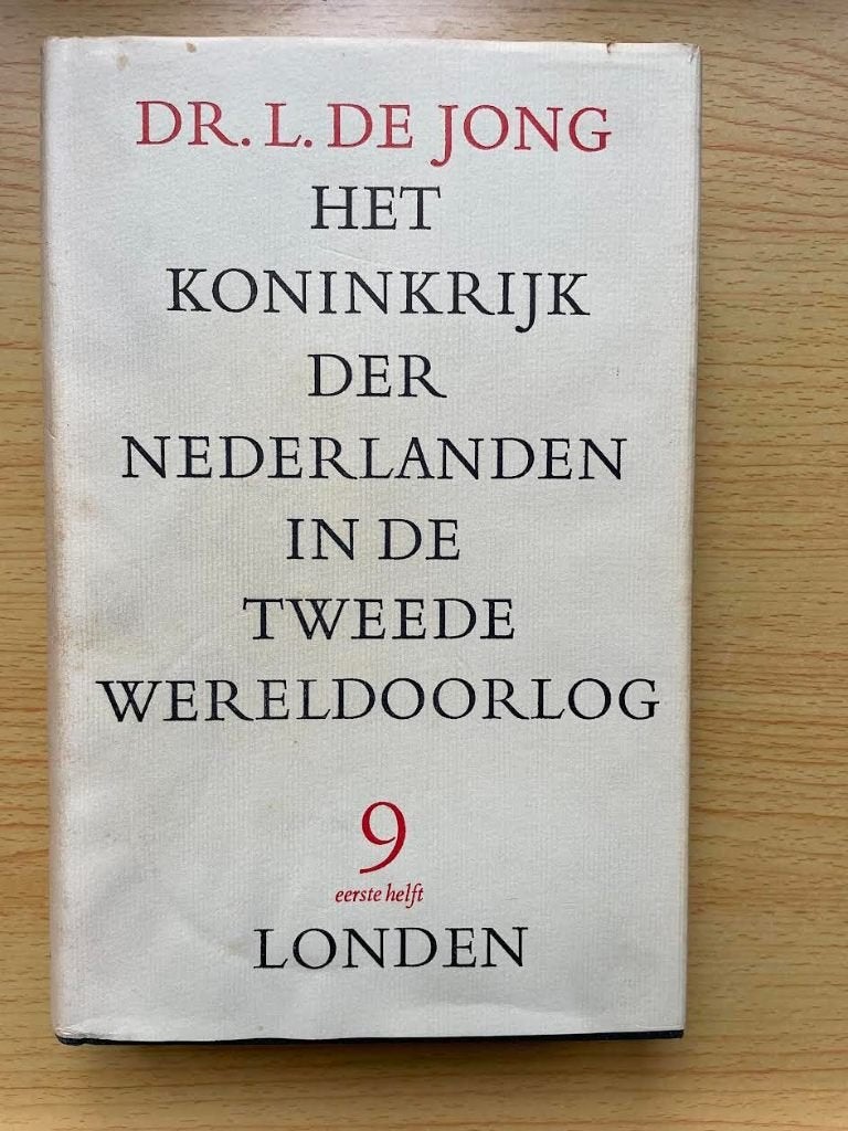 Het Koninkrijk der Nederlanden in WO II, IX, Londen, Ophalen of Verzenden, Gelezen, L. de Jong