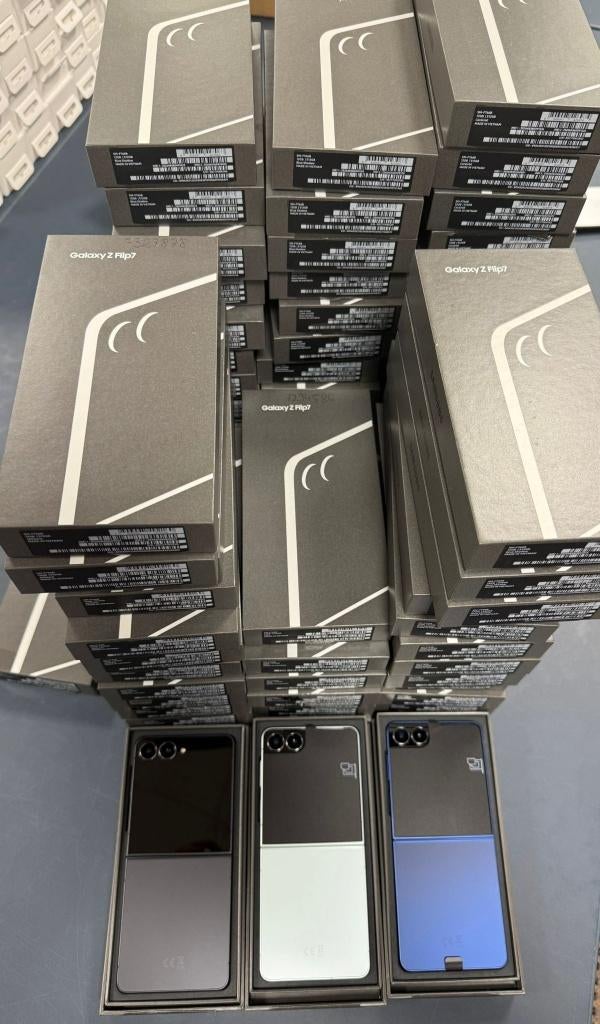 Samsung Galaxy Z Flip FE / 7 / 6 / 5 / 4 / 3   reparatie, Zwart, Nieuw, Ophalen of Verzenden, 128 GB