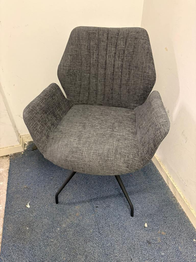 Eetkamestoel donkergrijs - 6 Stuks - Gloed nieuw, Ophalen, Nieuw, 50 tot 75 cm