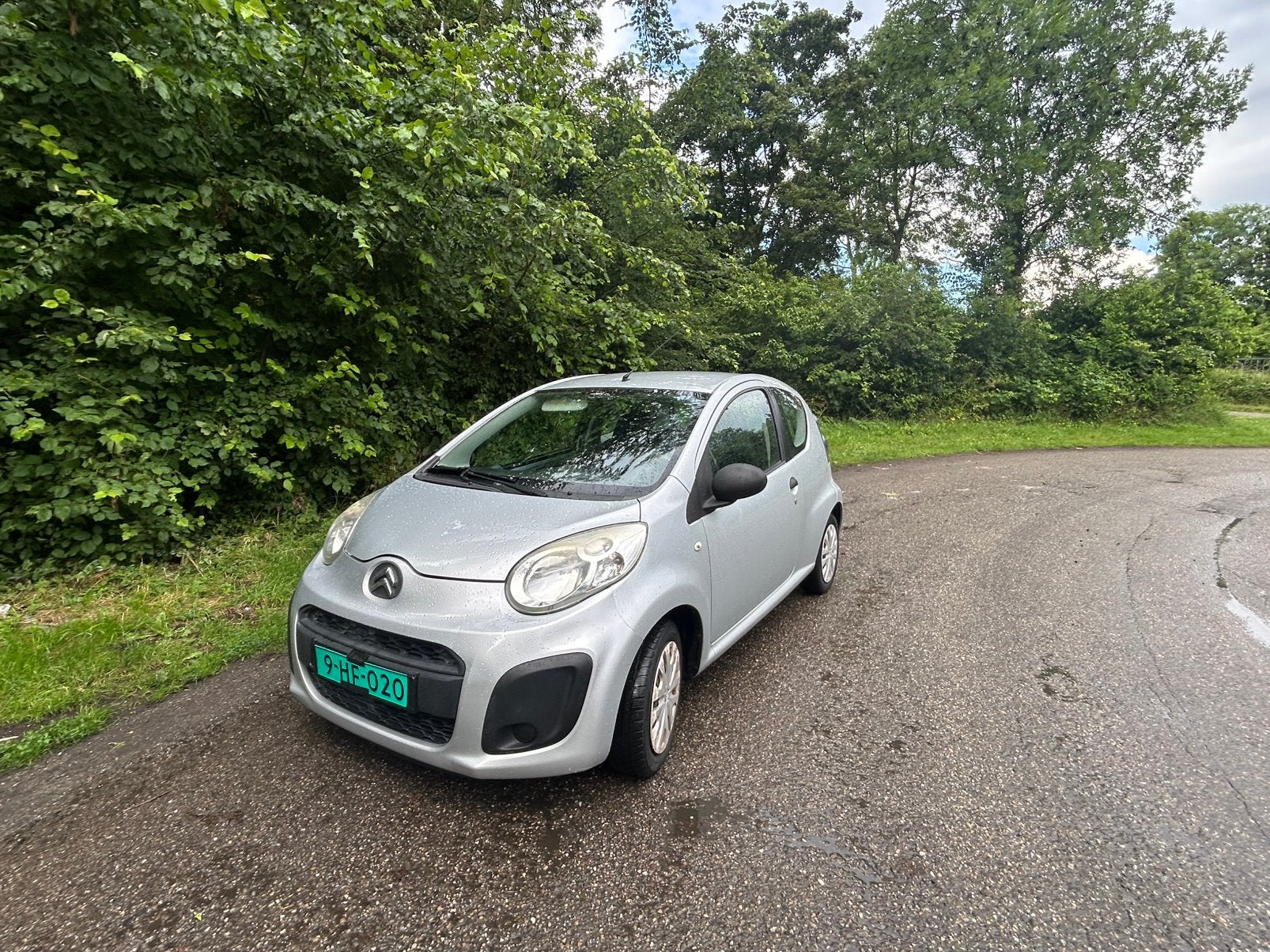 Citroën C1 1.0 3-DRS 2013 Grijs, Voorwielaandrijving, Stof, Zwart, 4 stoelen