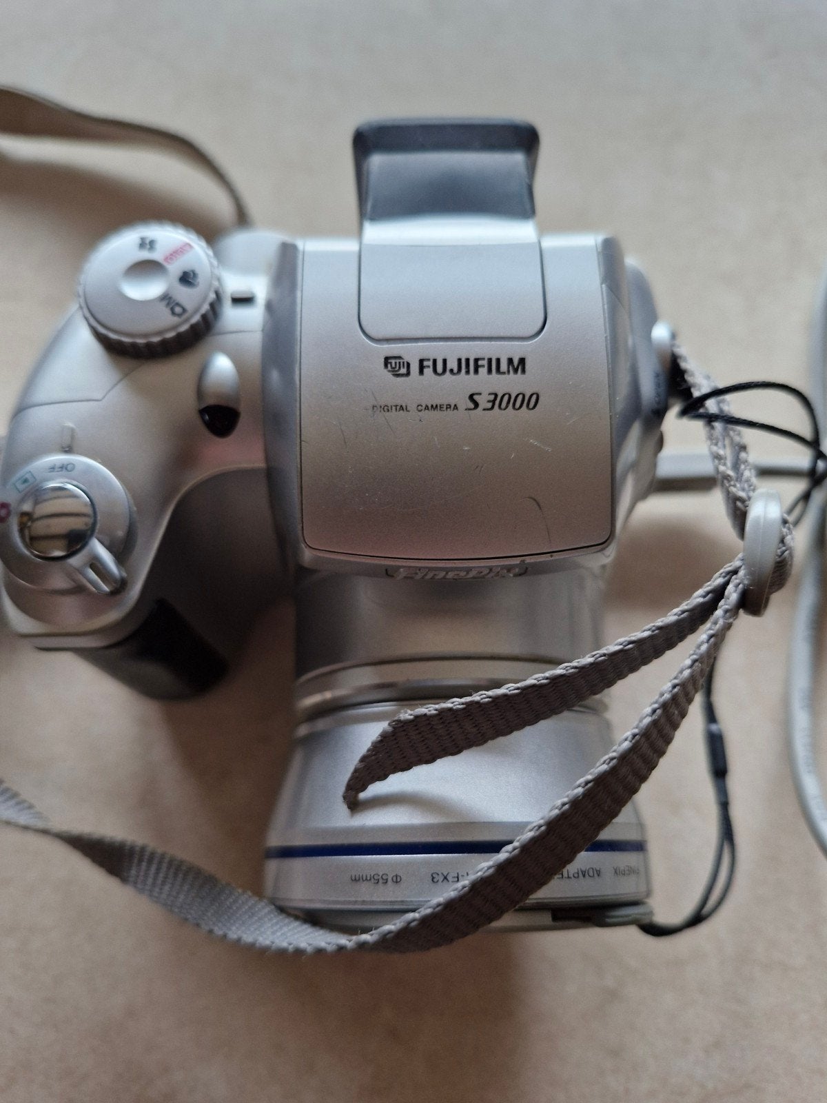 Fujifilm FinePix S3000 Digitale Camera met Tas en Kabel, Ingebouwde flitser, Cameratas, Gebruikt, Ophalen of Verzenden