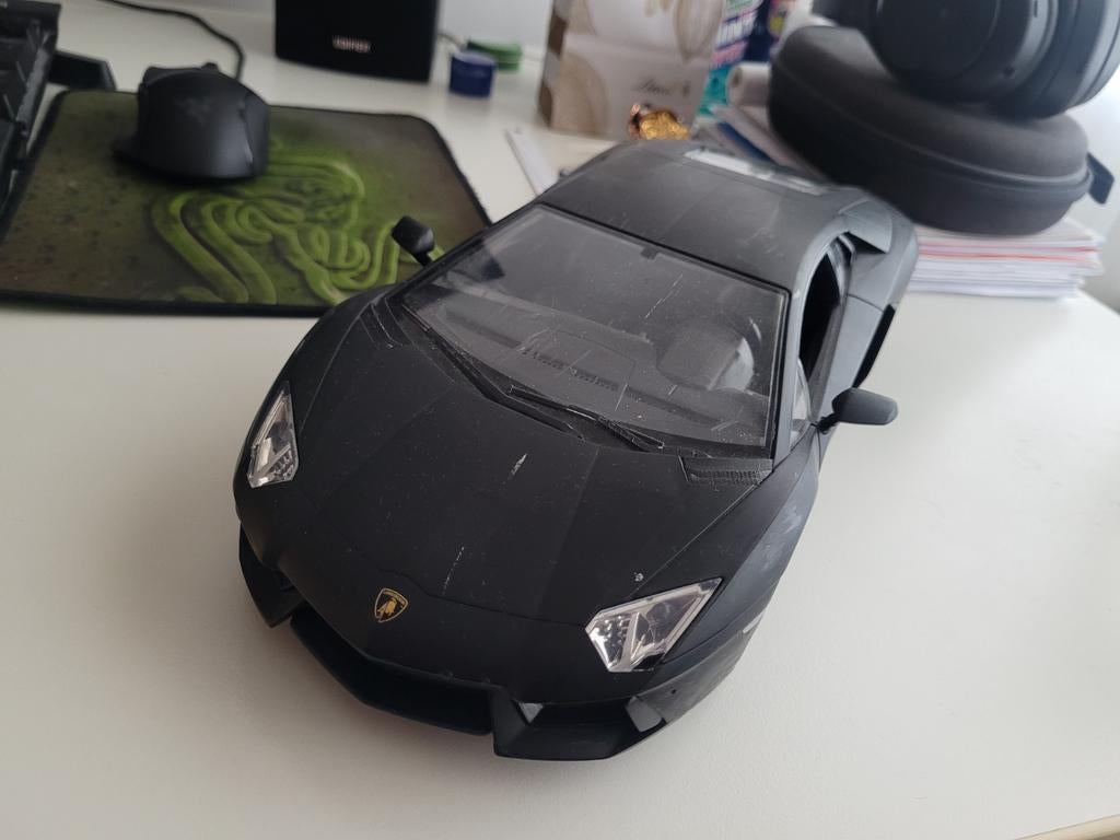 Lamborgini chountochs, O, O, Auto, O