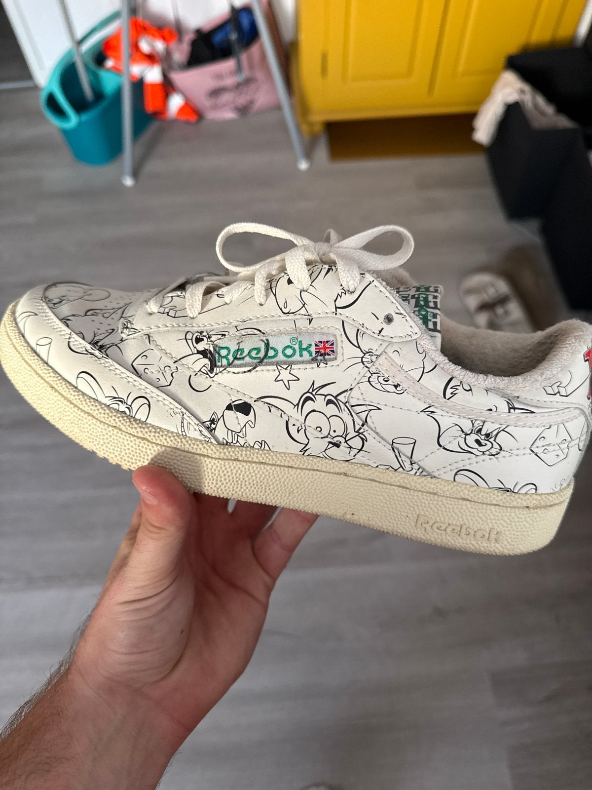 Reebok Club C 85 Tom & Jerry Sneakers - Maat 42, Wit, Ophalen of Verzenden, Sneakers of Gympen, Zo goed als nieuw