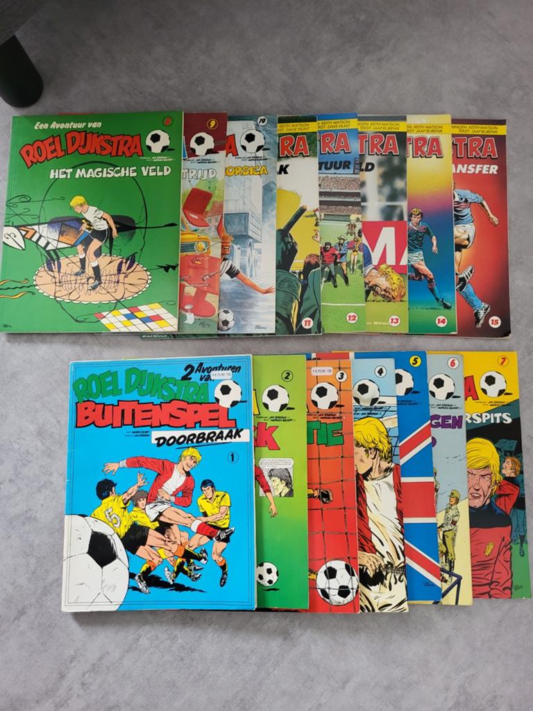 Roel Dijkstra Stripboeken - Nrs. 1 t/m 15 - Zeer nette staat, Complete serie of reeks, Ophalen of Verzenden, Zo goed als nieuw