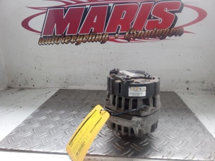 Dynamo van een Renault Clio, Gebruikt, -, Renault, -