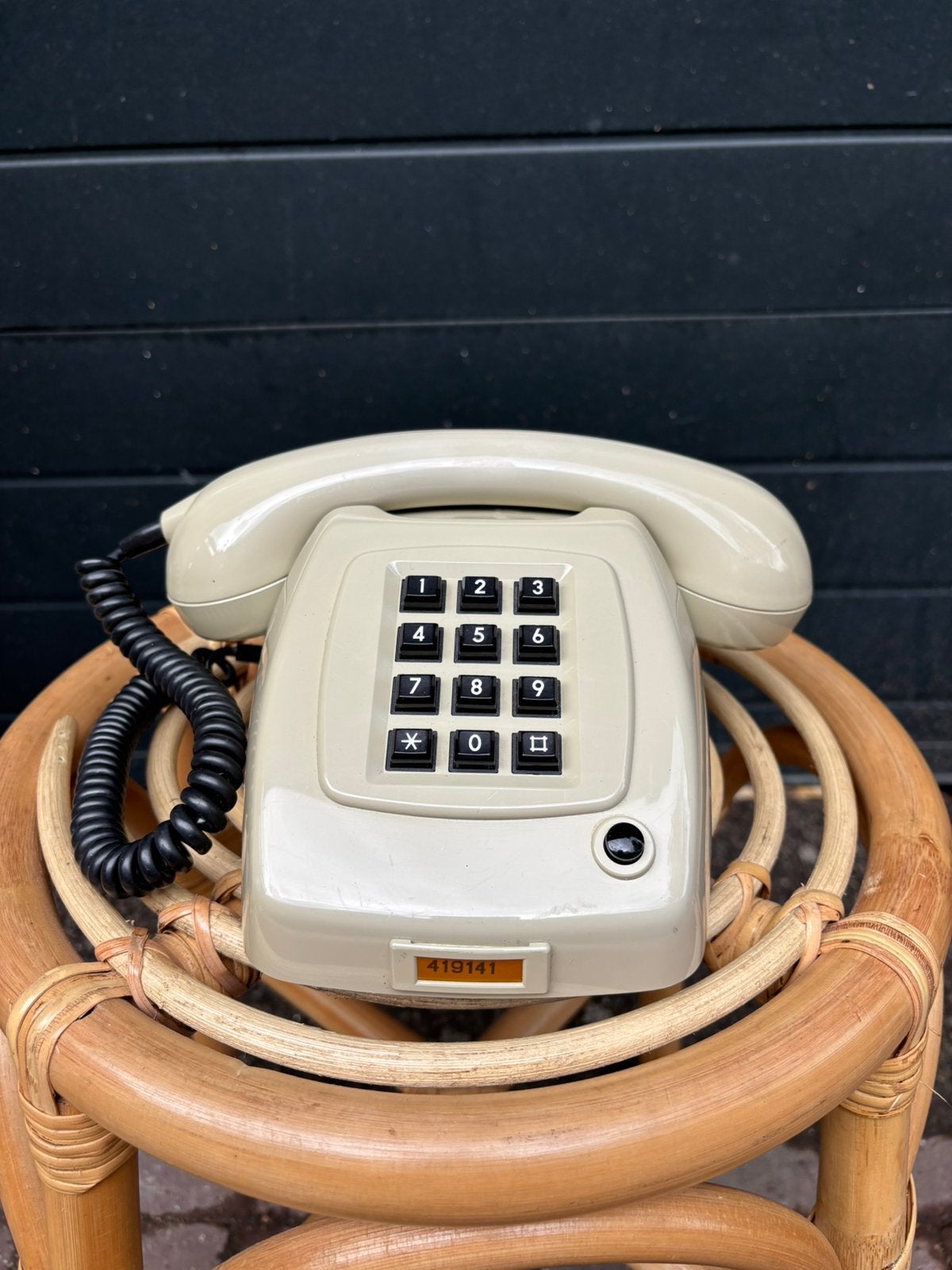 Retro Vintage Grijze Vaste Telefoon druktoetsen Ptt Ericsson, Telecommunicatie, Vaste telefoons | Niet Draadloos, Gebruikt, Ophalen