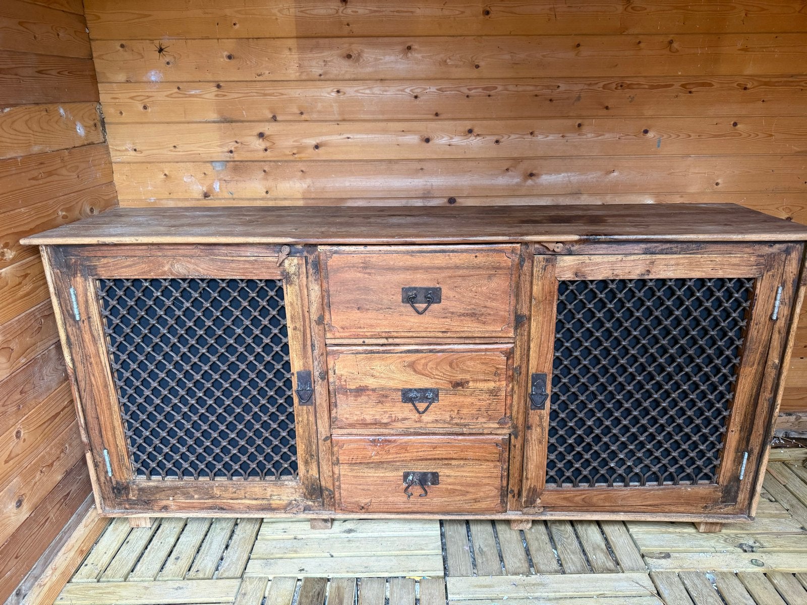 Teab: Robuuste hardhouten dressoir met lades en deuren, Ophalen, 150 tot 200 cm, Zo goed als nieuw, Met lade(s)