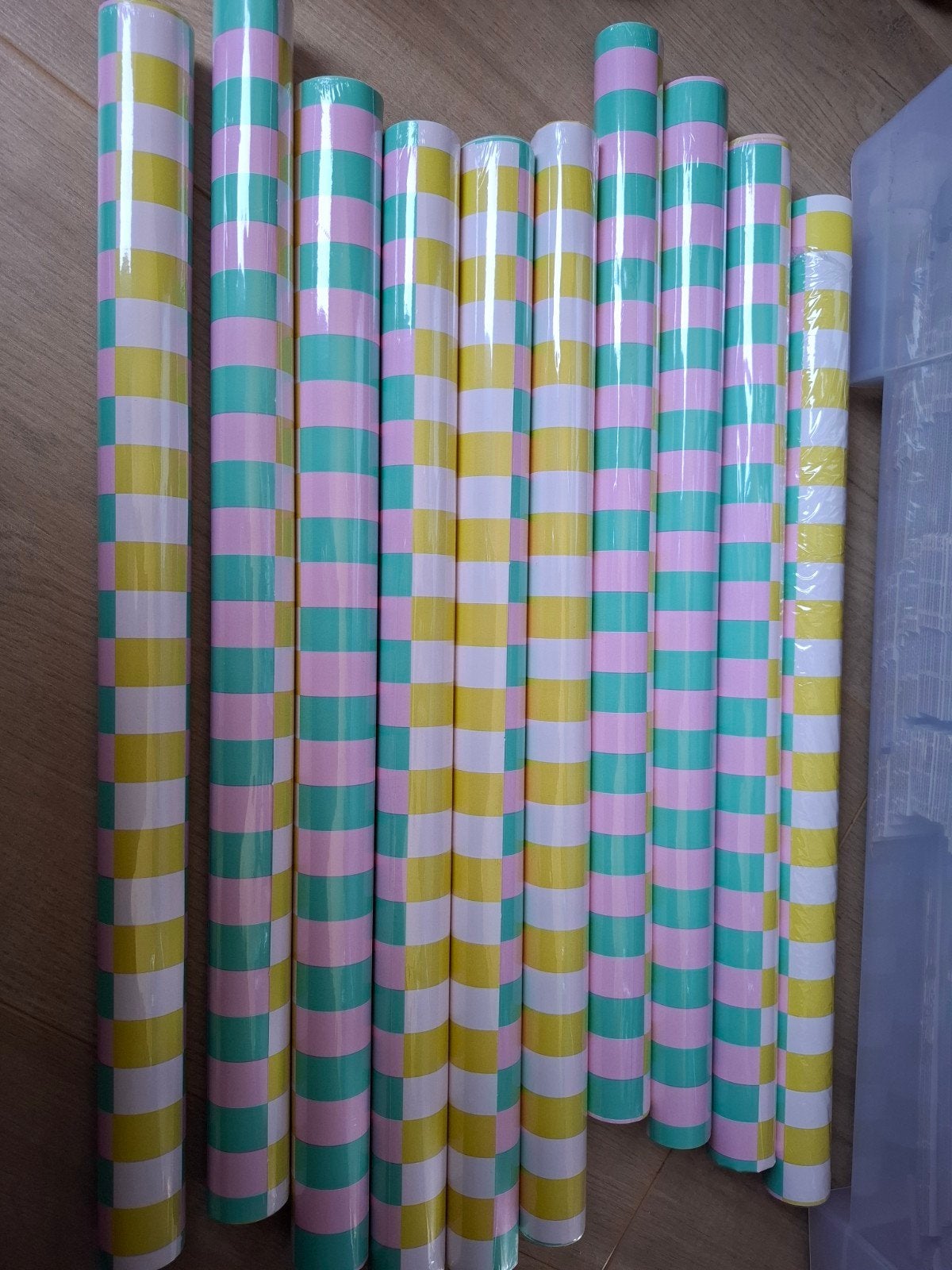 Dubbelzijdig inpakpapier 10 rollen., Ophalen of Verzenden