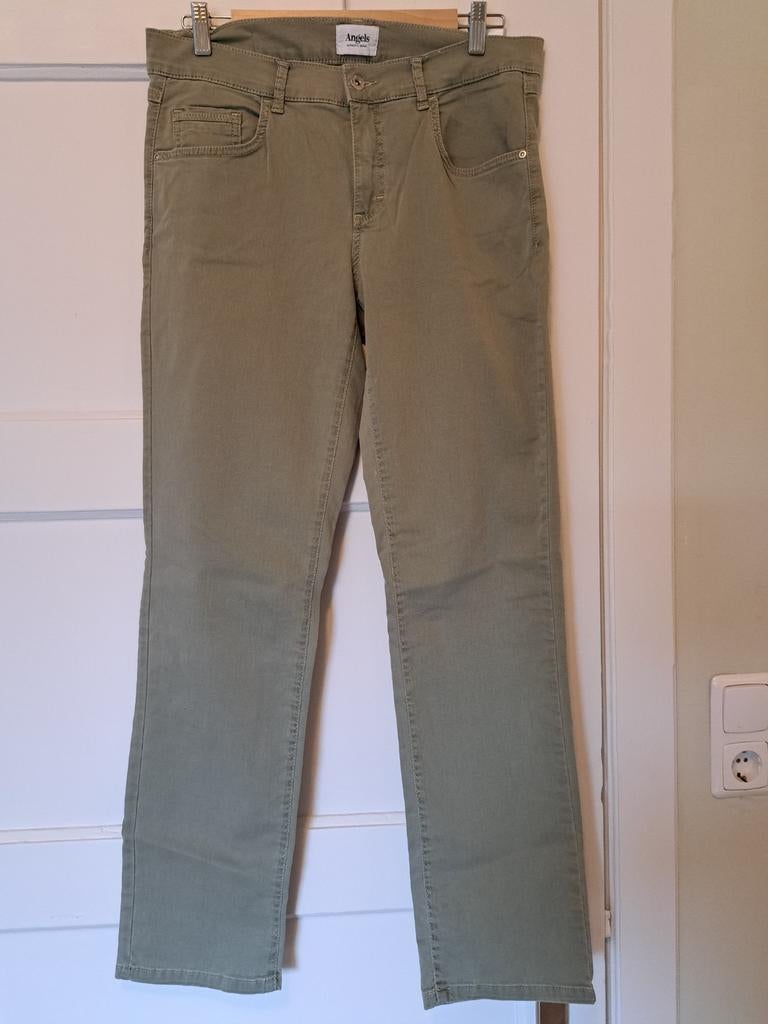 Nw Angels broek . Mt 40 Dolly, Ophalen of Verzenden, Nieuw, Overige kleuren, W30 - W32 (confectie 38/40)