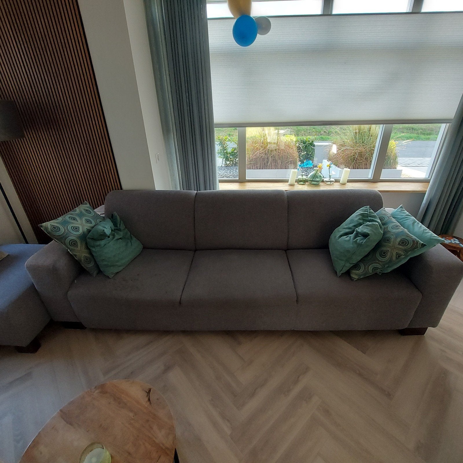 Grijs/Antraciet 3-zits bank op houten poten., Ophalen, Gebruikt, Modern, Scandinavisch, Driepersoons
