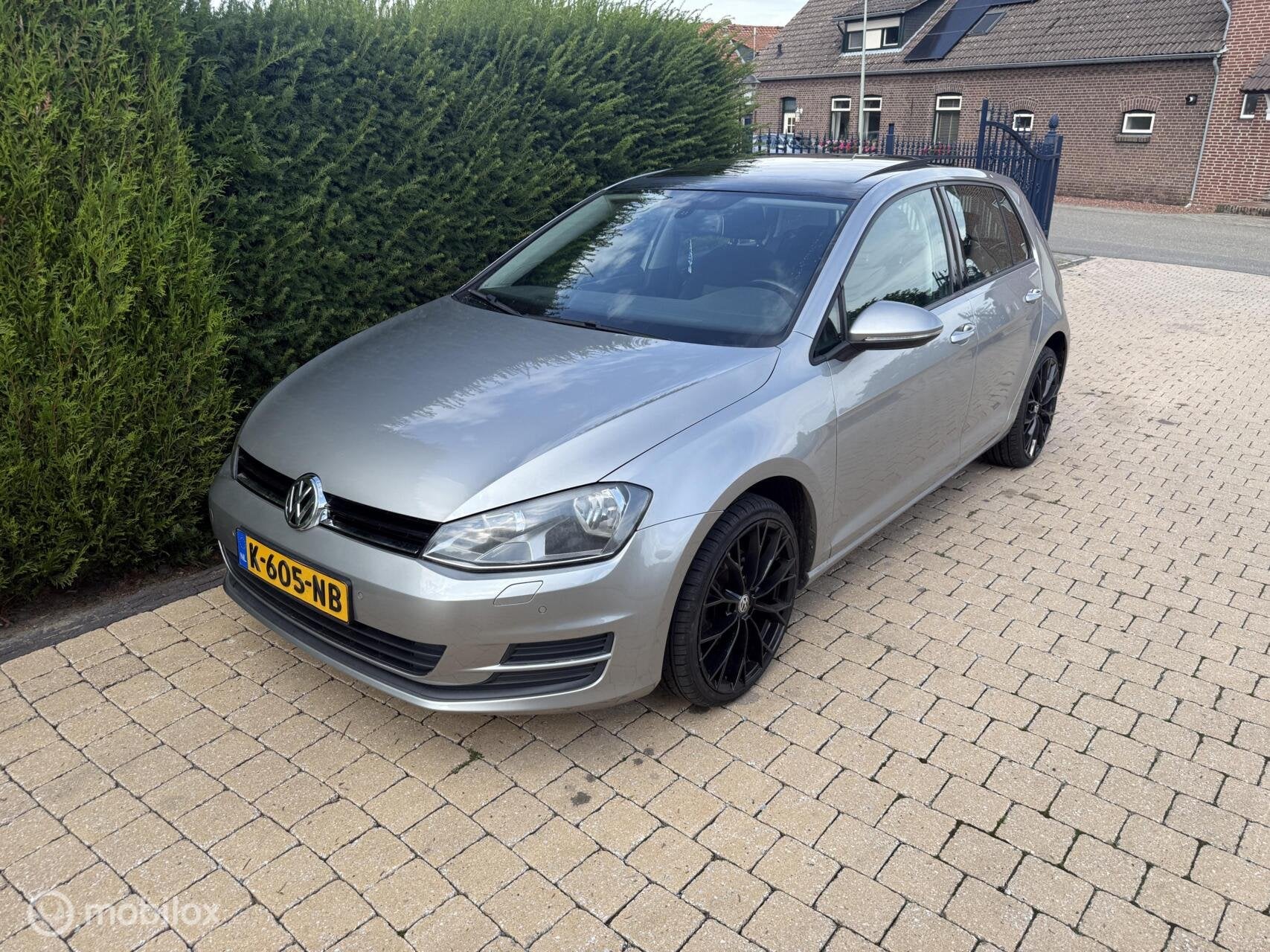 Volkswagen Golf 1.2 TSI PANORAMADAK AUTOMAAT NIEUWE APK, Auto's, Euro 5, Stof, Gebruikt, 4 cilinders