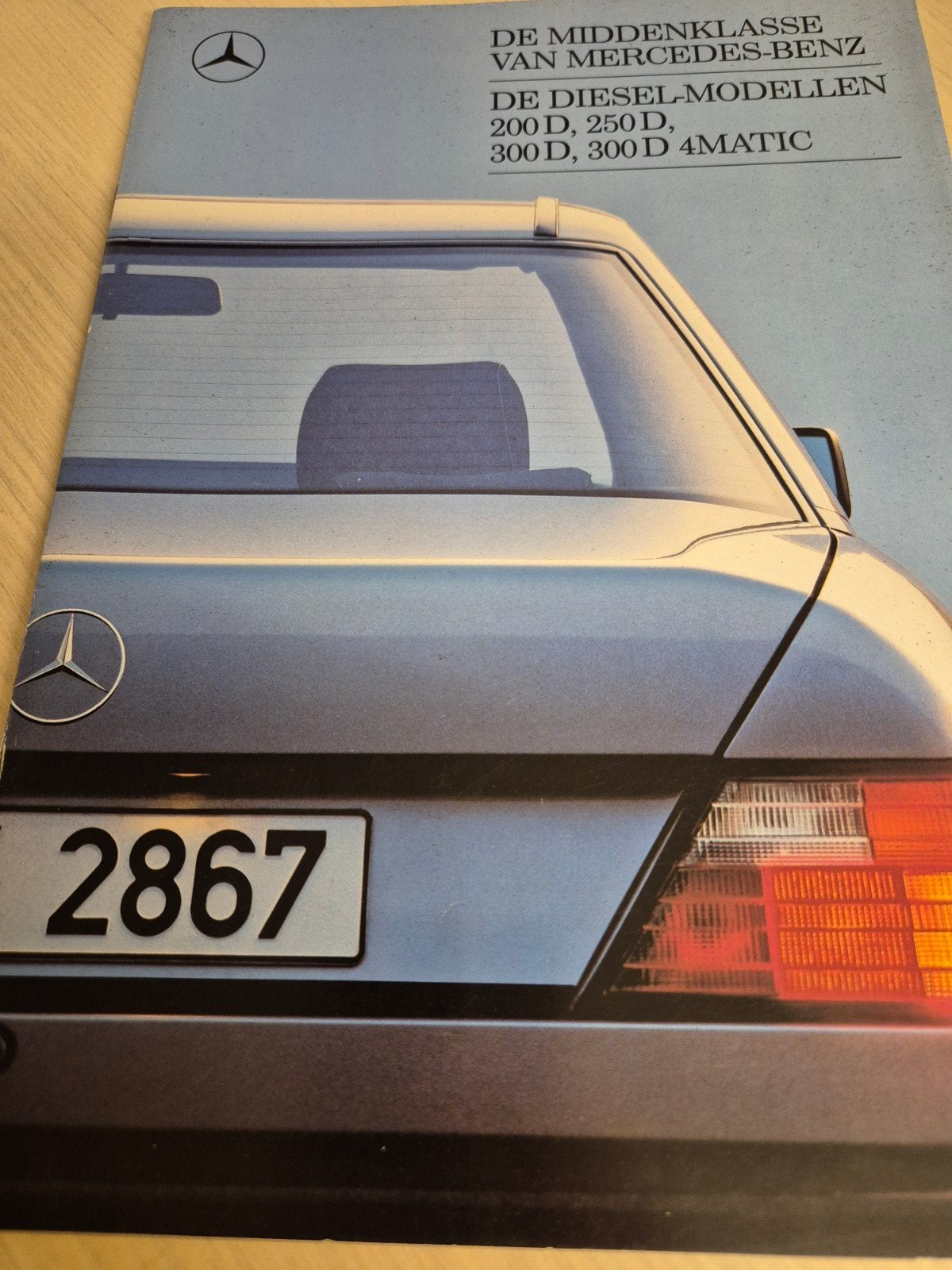 1987 Nederlands Mercedes w124 200 300 serie óók 4x4 folder, Ophalen of Verzenden, Zo goed als nieuw, Mercedes