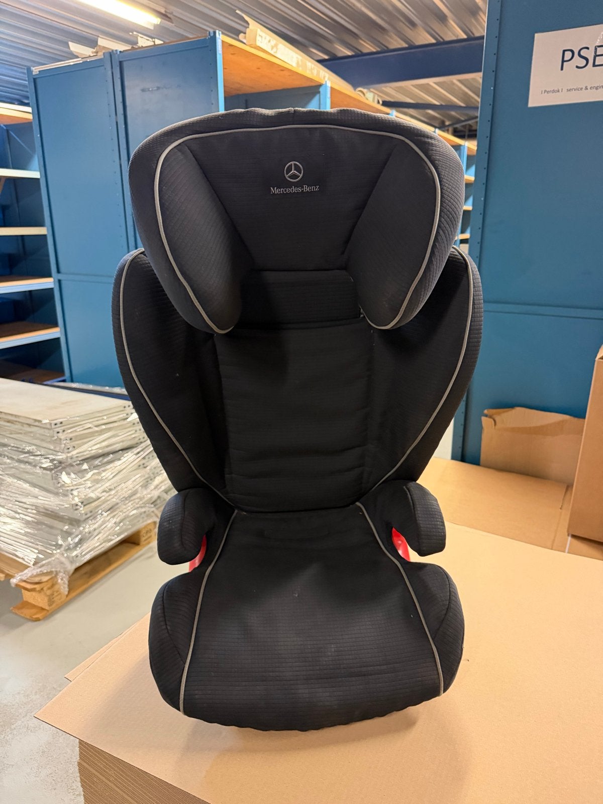 Mercedes-Benz Romer autostoel 15-36 kg met Isofix, Kinderen en Baby's, Romer, Autogordel of Isofix, Gebruikt, 15 t/m 36 kg