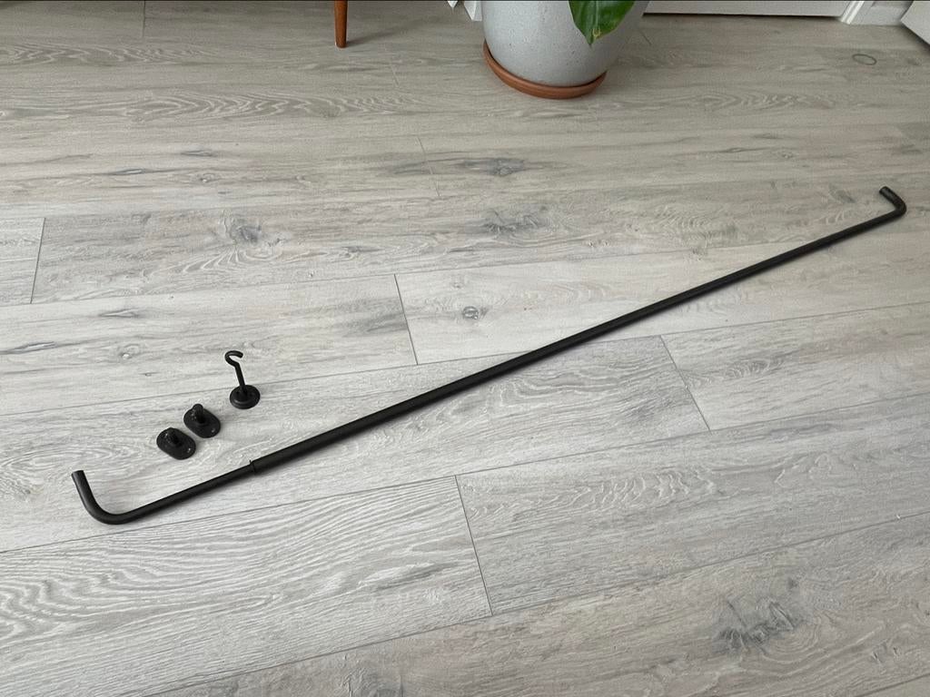 Zara Home verstelbare gordijnroede, Ophalen, Gebruikt, Zwart, 200 cm of meer