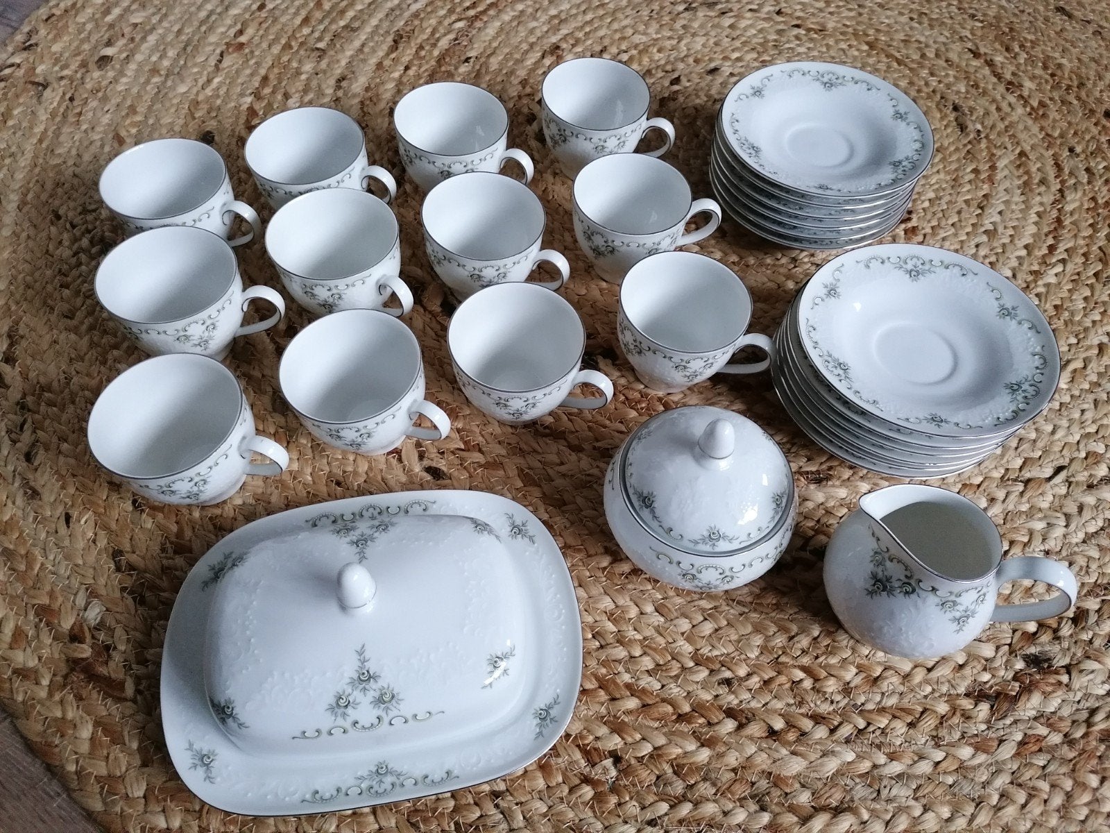 Groot servies van Scherzer, Bavaria porselein.  In top-staat, Ophalen