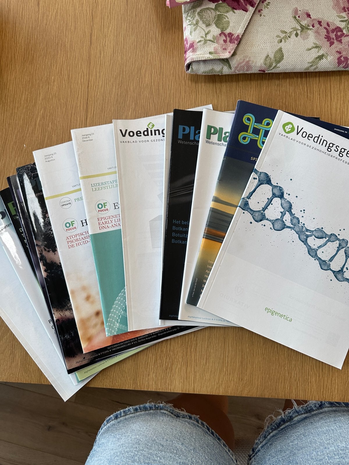 Gratis Verzameling van diverse vakbladen (oude jaargangen), Ophalen, Gelezen, Wetenschap en Natuur