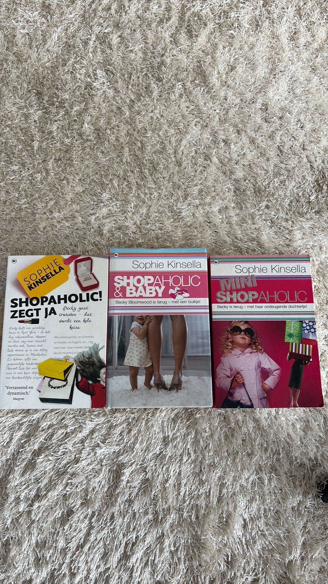 Drie boeken uit de shopaholic serie, Ophalen of Verzenden, Zo goed als nieuw, Sophie Kinsella