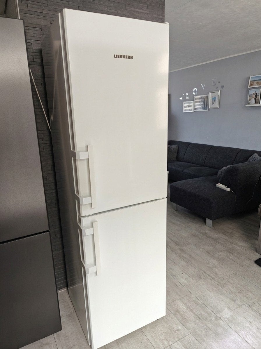 Liebherr Koel-vriescombinatie met NoFrost, Ophalen, Gebruikt, 200 liter of meer, 60 cm of meer