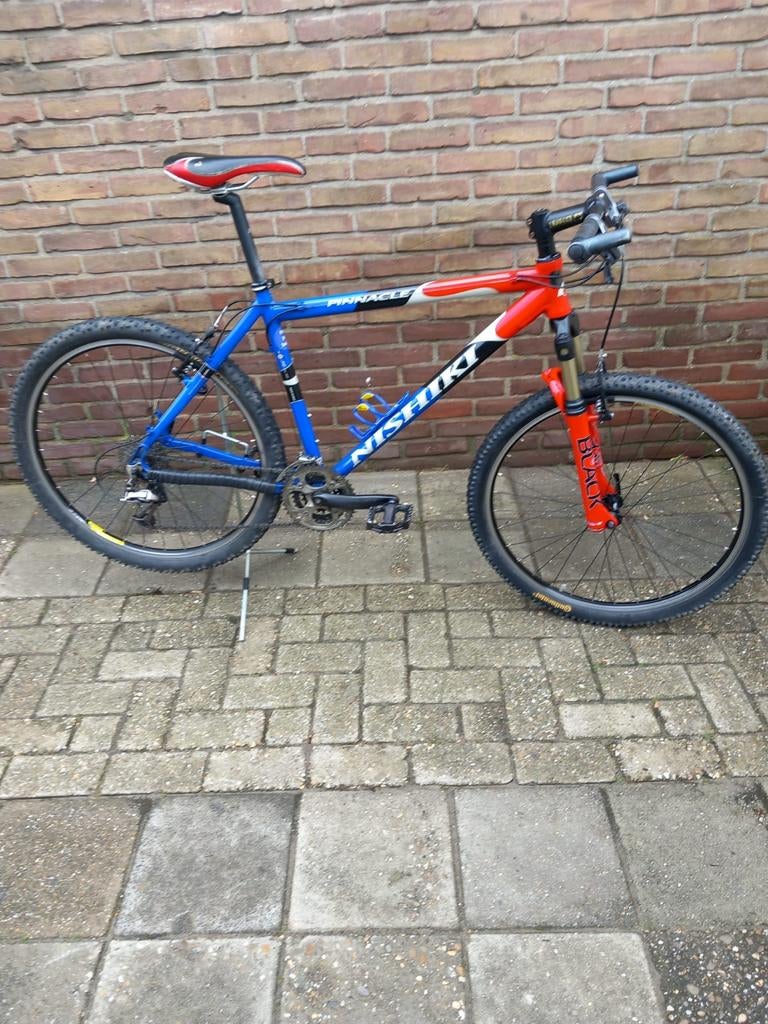 Nishiki Pinnacle [Medium] Mountainbike in Nette Staat., Ophalen, Gebruikt, Nishiki cube rockrider giant bulls trek