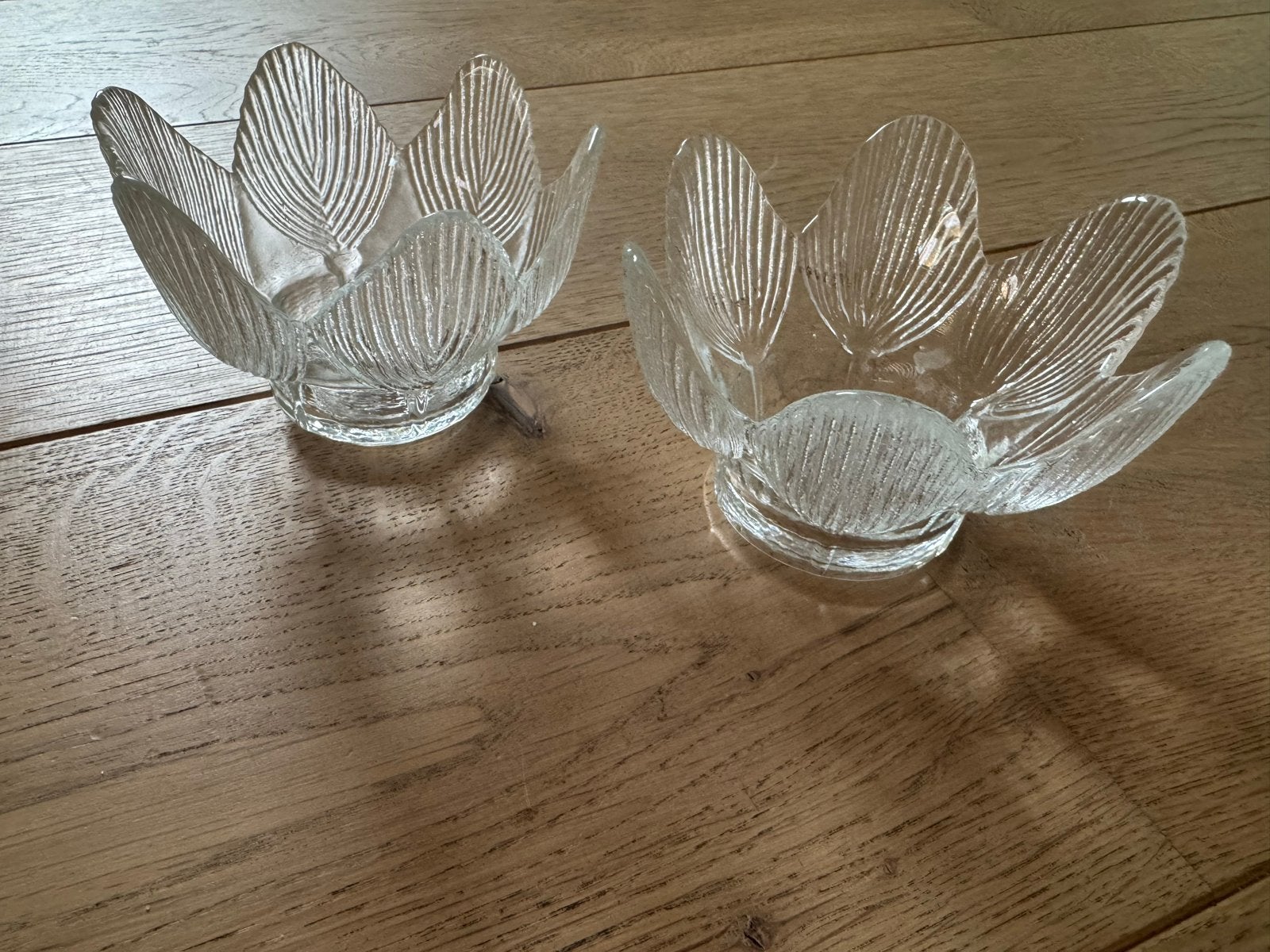 Set van 2 glazen schaaltjes in bloemvorm, Ophalen of Verzenden