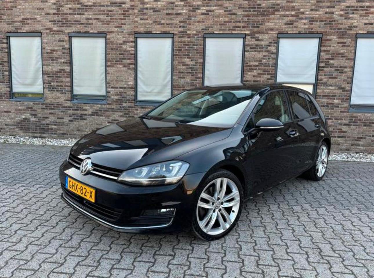 Volkswagen Golf 1.4 TSI 103KW DSG 2012 Zwart, Auto's, Zwart, 4 cilinders, Zwart, 1395 cc