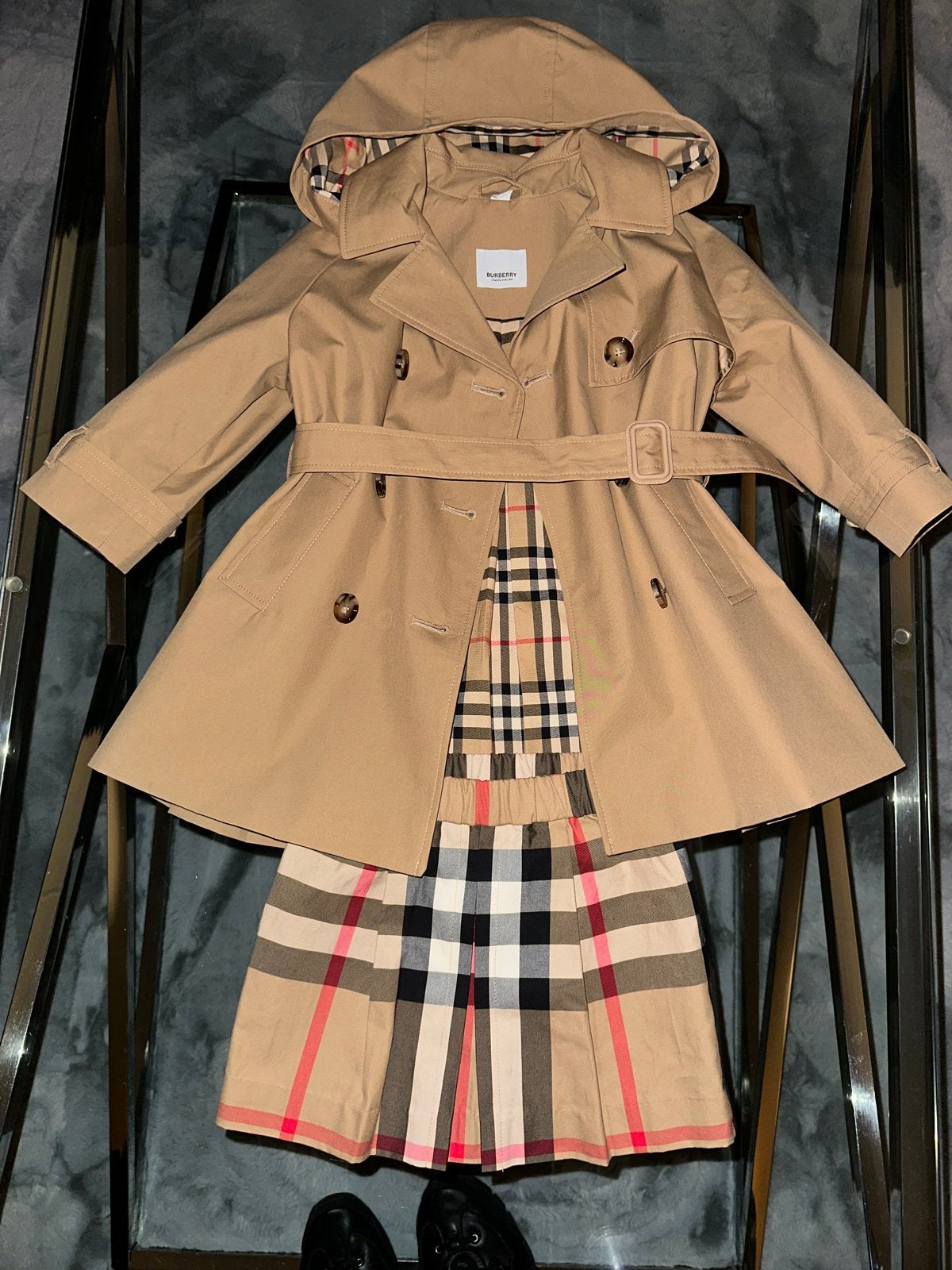 Burberry Trenchcoat & Rok Set 2024, Ophalen, Zo goed als nieuw, Meisje