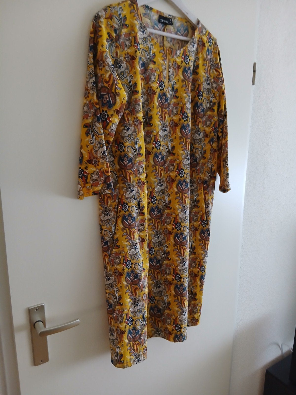 Schitterende nieuwe gele tuniek van OPHILIA. Maat 2 (44)., Kleding | Dames, Verzenden, Blouse of Tuniek, Geel, Nieuw