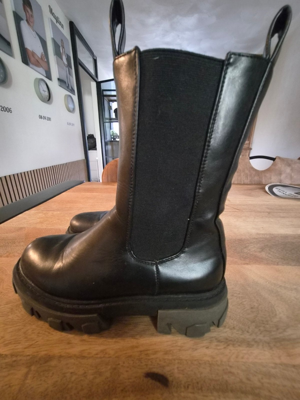 Zwarte leren laarzen met dikke zool, Zwart, Lage of Enkellaarzen, Ophalen of Verzenden, Onbekend