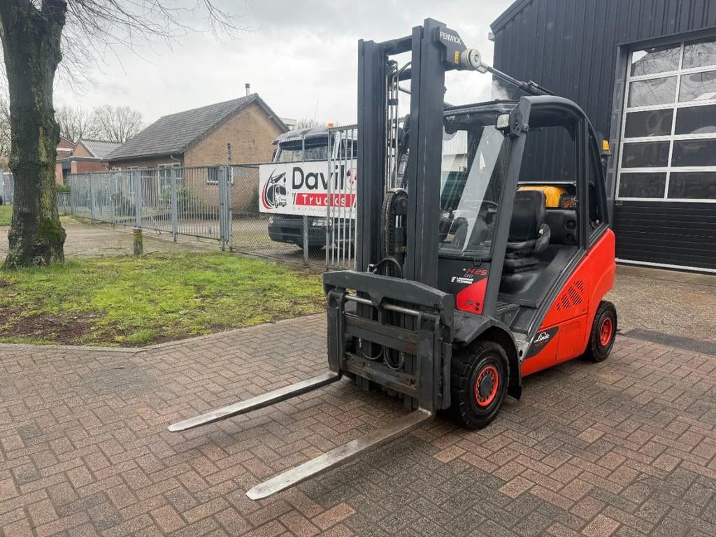 Linde H25T-02 Triplex 5.55m | Freelift | Vorkversteller | Ze, 2000 tot 3000 kg, LPG, Heftruck, Linde