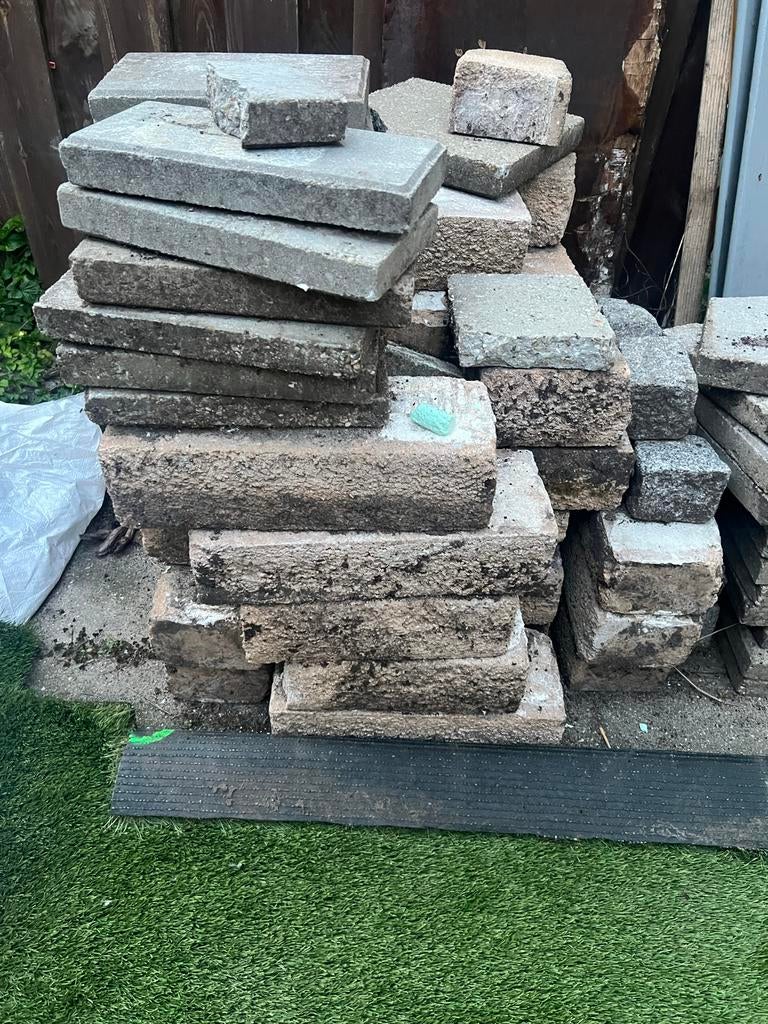 Gele tegels voor bloembak en extra losse tegels, Tuin en Terras, Tegels en Klinkers, Ophalen, Gebruikt, Minder dan 5 m², Beton