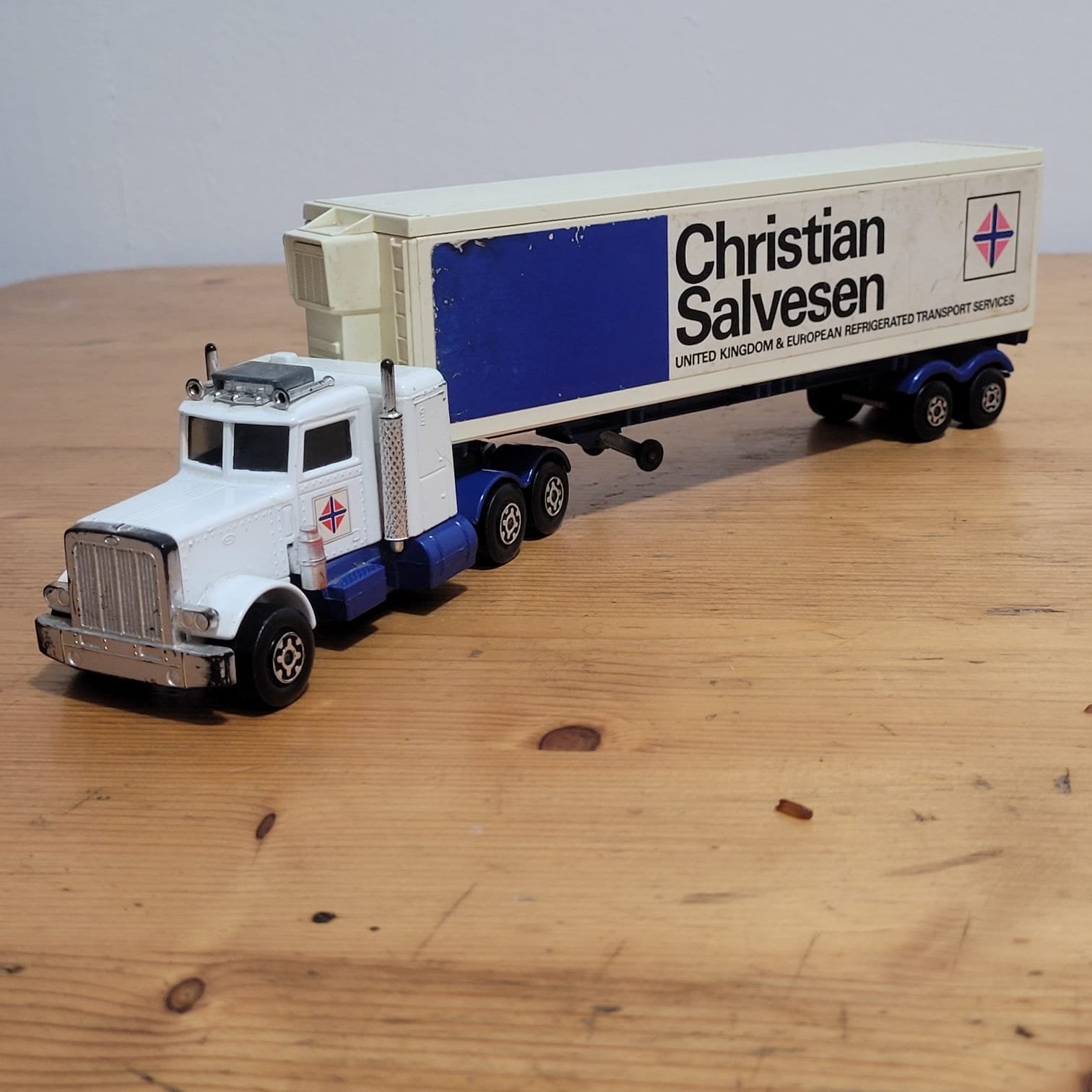 Matchbox Christian Salvesen 1987 vrachtwagen met oplegger, Ophalen of Verzenden, Gebruikt
