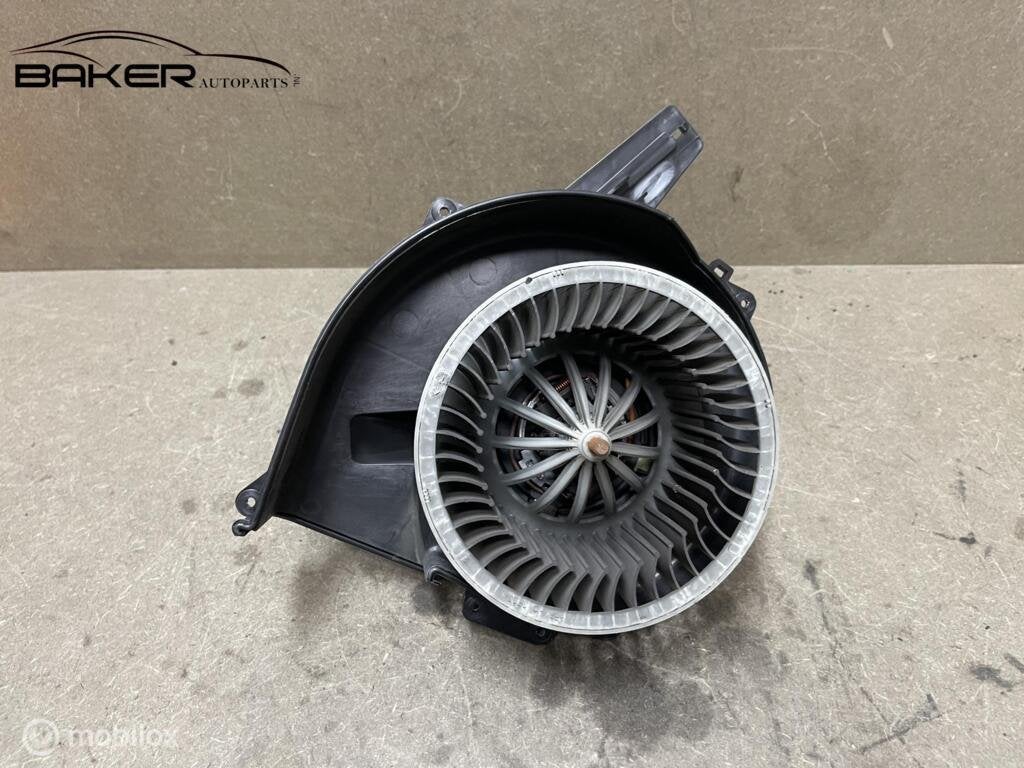 Kachelventilatormotor Seat Ibiza 6J ('08-'17) 6Q1819015J, Audi, Gebruikt, Audi, Ophalen of Verzenden