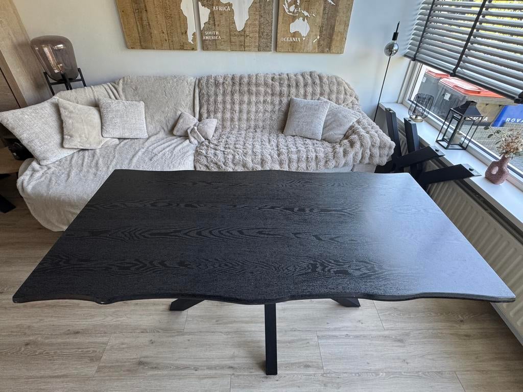 Zwarte eettafel met kruispoot 180x85 cm, Huis en Inrichting, Tafels | Salontafels, 200 cm of meer, Zo goed als nieuw, 75 cm of meer