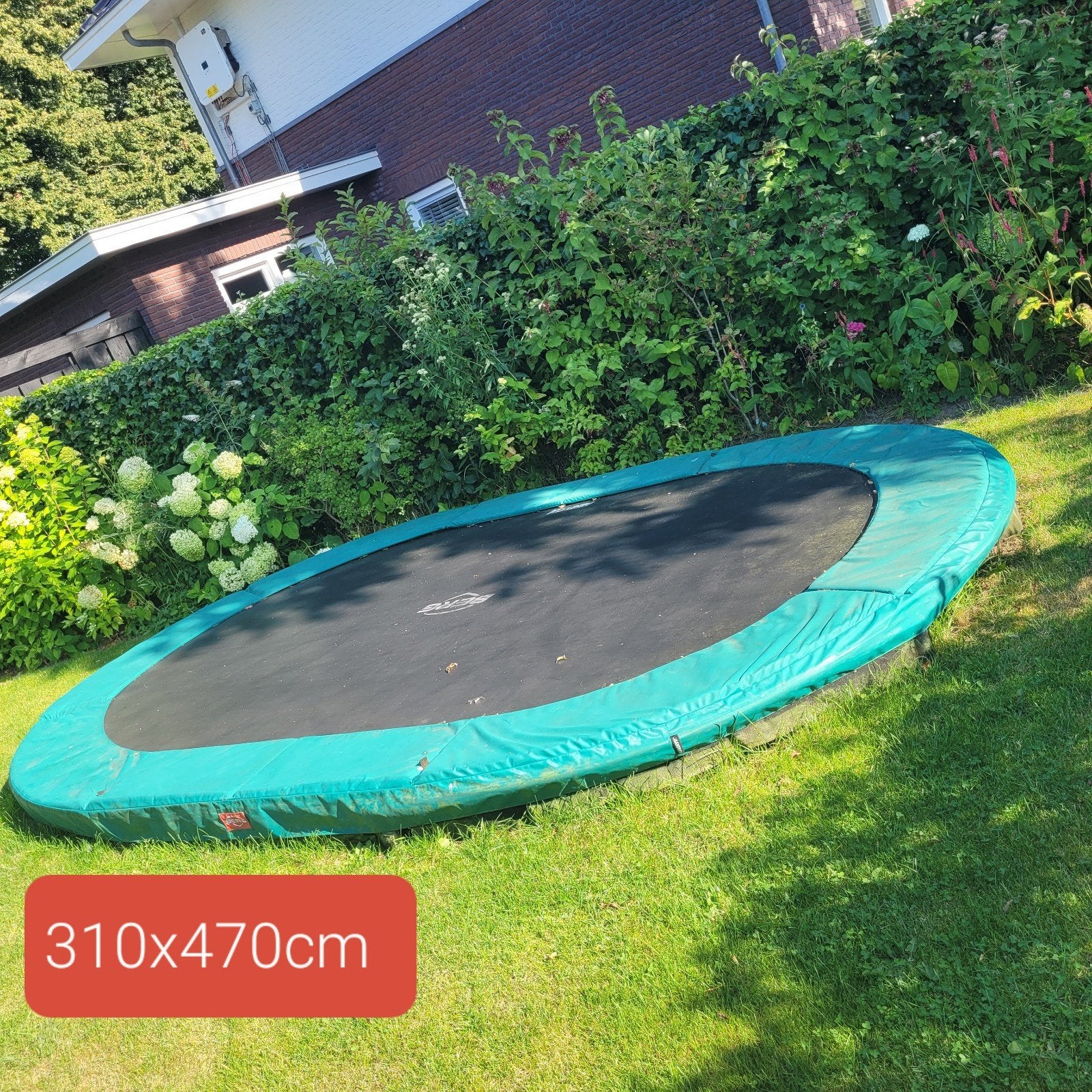 Berg airflow trampoline groot :  310 x 470, Ophalen, Gebruikt