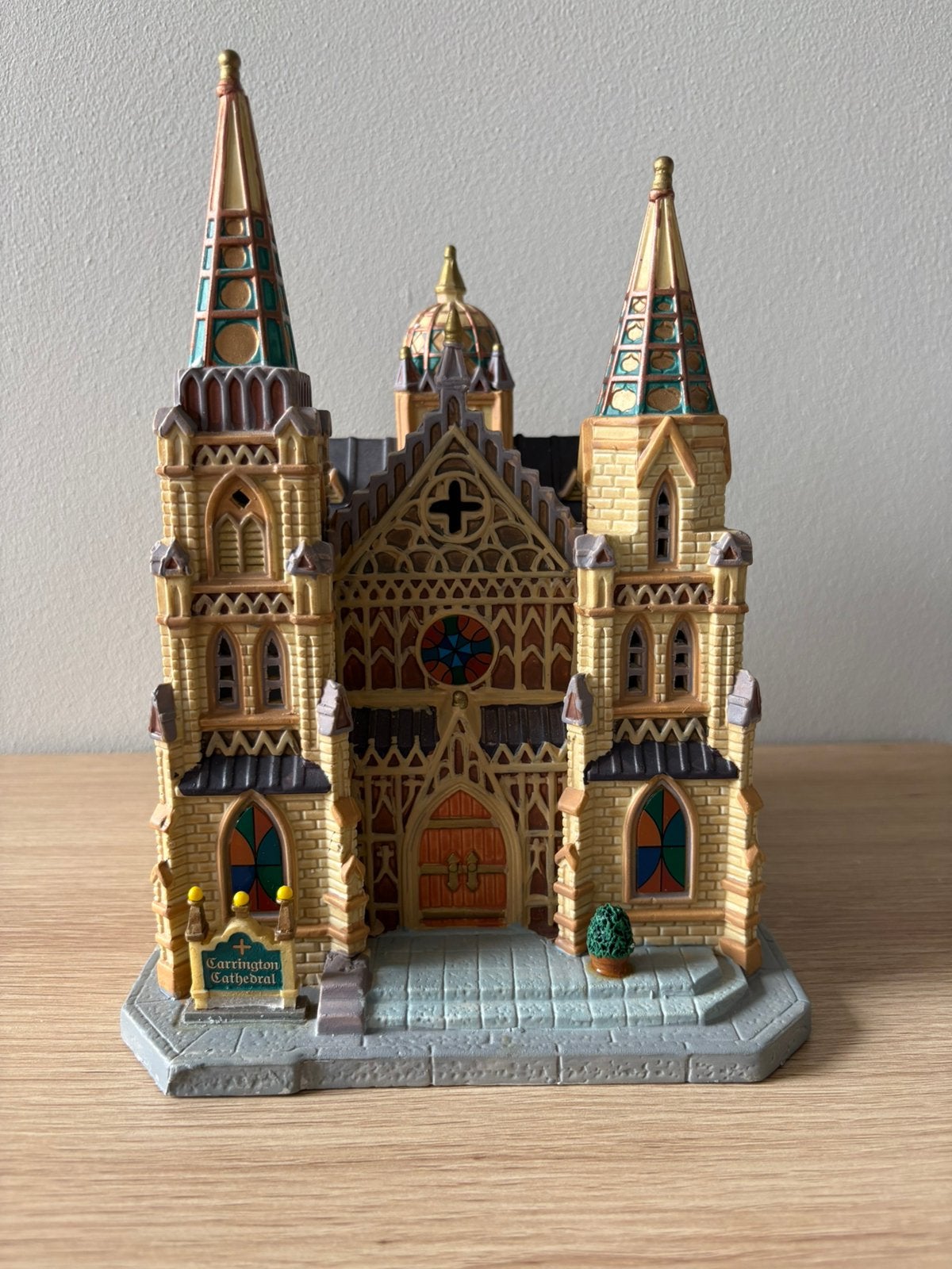 Lemax Carrinton Cathedral, Diversen, Kerst, Ophalen of Verzenden, Zo goed als nieuw