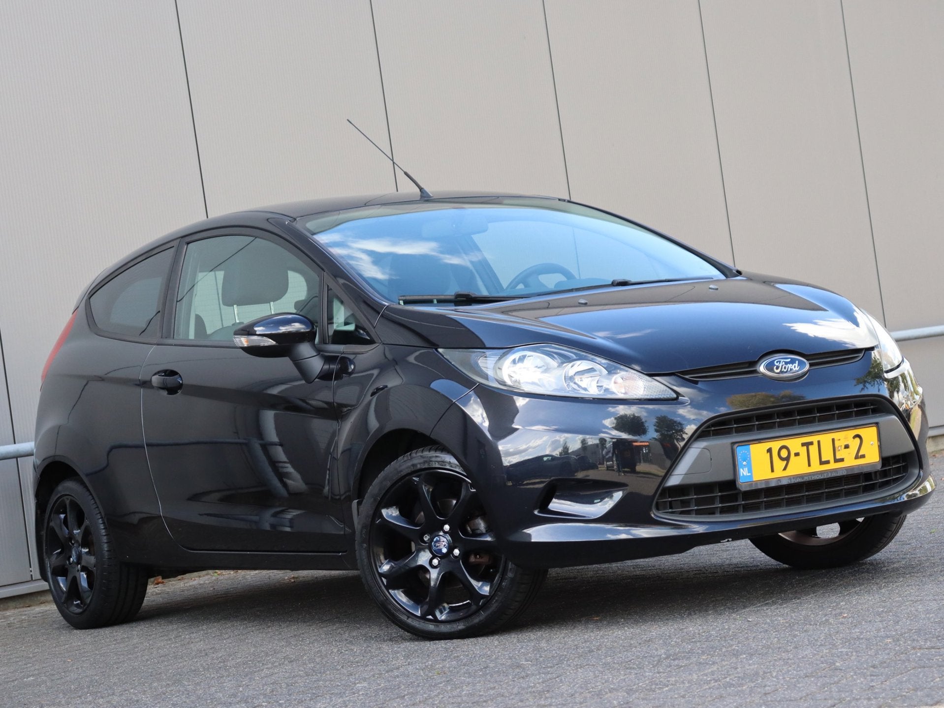 Foto 4 van Ford Fiesta 1.25 Champion airco LM *79.000km*