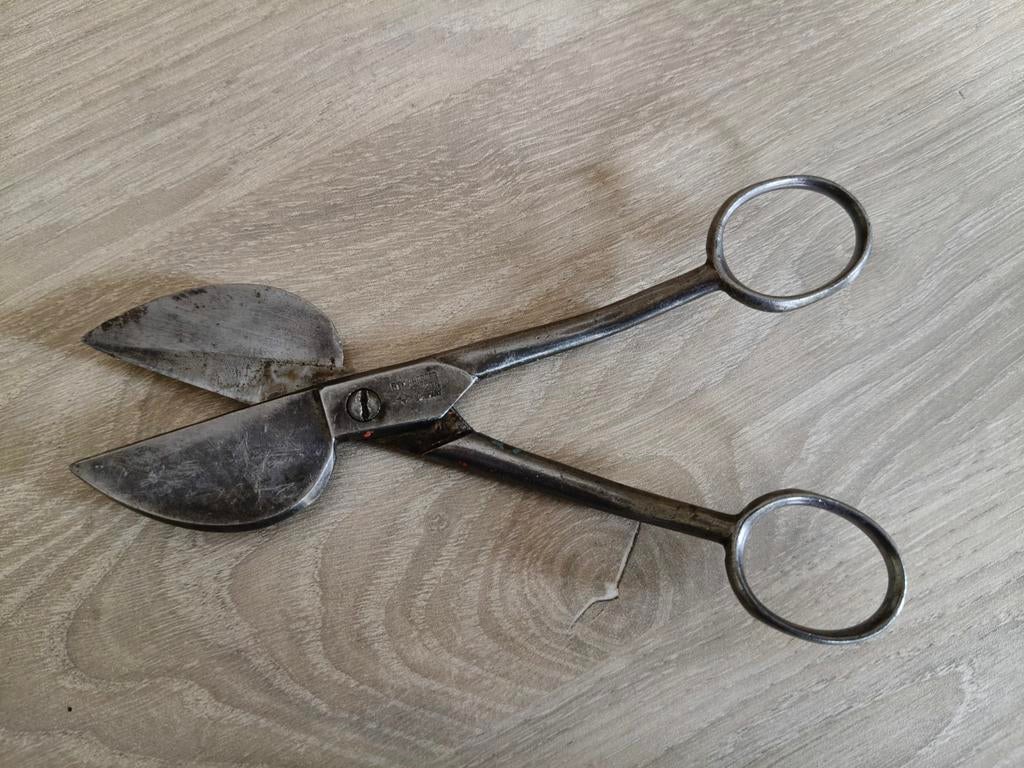 Antieke kaarsenschaar / snuiter, gemerkt R.W. Harberger, Antiek en Kunst, Antiek | Gereedschap en Instrumenten, Ophalen of Verzenden