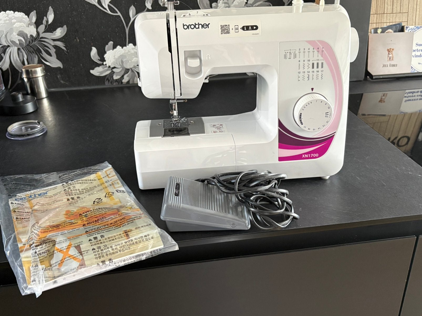 Brother naaimachine, Hobby en Vrije tijd, Naaimachines en Toebehoren, Ophalen, Zo goed als nieuw, Naaimachine, Brother