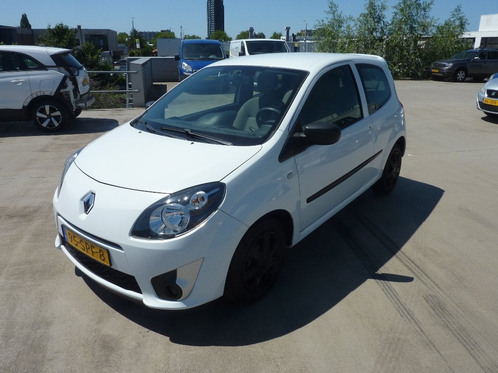 Renault Twingo 1.2 16V 2011 Wit, 74 pk, 4 cilinders, 4 stoelen, Wit