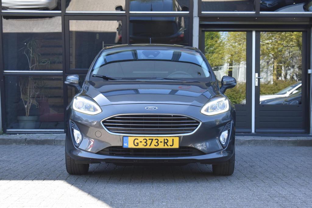 Ford Fiesta 1.0 EcoBoost Titanium Cruise Lane Keyless Led, Voorwielaandrijving, Gebruikt, 580 kg, Met garantie (alle)