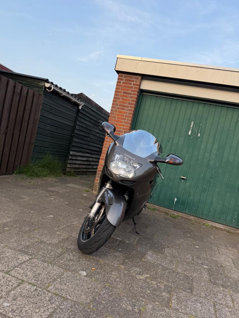 Honda CBR 1100xx Blackbird, Motoren, Motoren | Honda, Motorrijbewijs A, Gebruikt, Meer dan 35 kW, Handgeschakeld